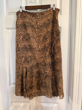 Leopard-Print A-Line Midi Skirt in Tan and Black